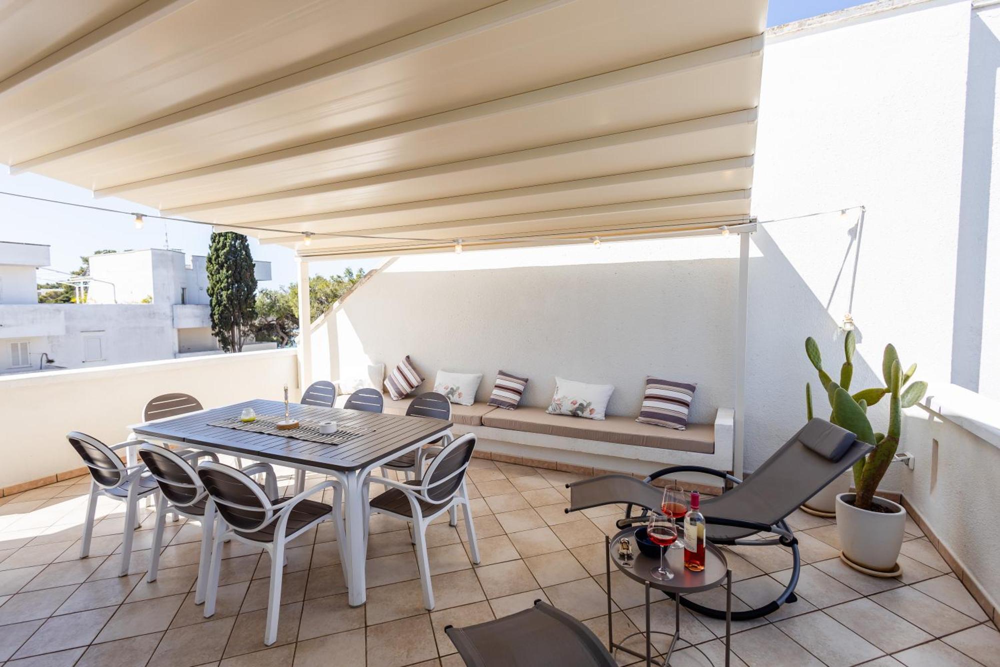 Attico Margherita - La Terrazza Sul Mare Gallipoli Exterior foto